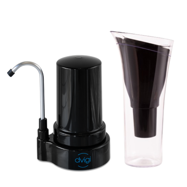 Combo Purificador de agua COMPACT negro + Jarra purificadora SENSE negra