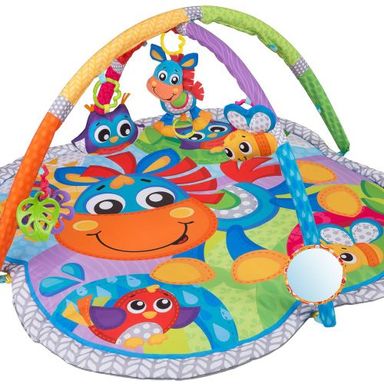 Gimnasio de Bebé Clip Clop Musical Activity Gym