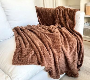 Frazada Manta polar trama ZIGZAG marron Twin Suela