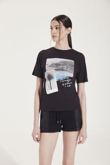 Remera Paradise - Negro
